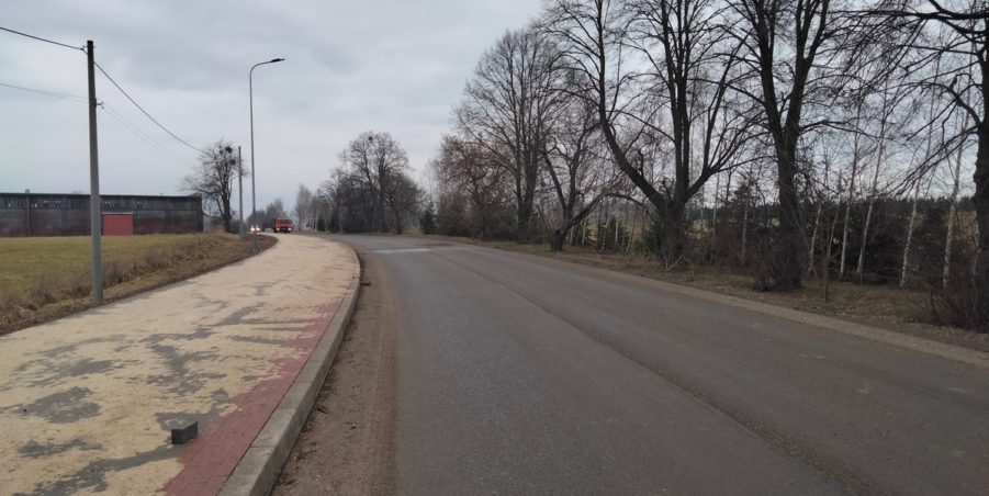 2025 01 31 km 252+950 ul. Robotnicza strona lewa