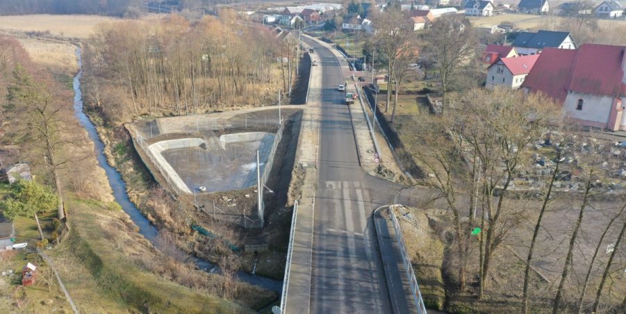 19. 248+050 Karchowice most nad rzeką Drama, zbiornik ZR 03