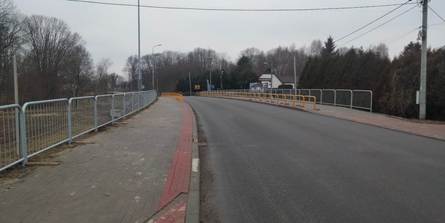 2025 02 13 km 246+400 ul. Wiejska strona lewa