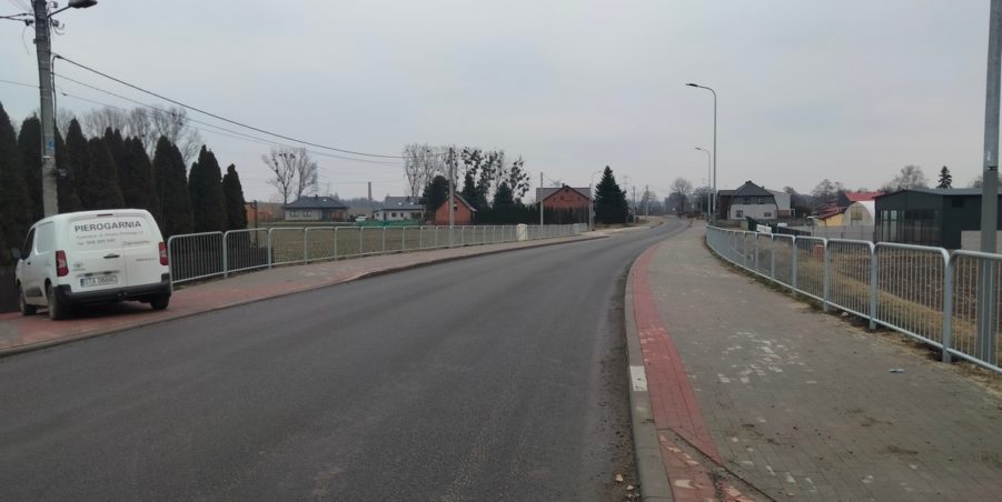 2025 02 13 km 246+400 ul. Wiejska strona prawa
