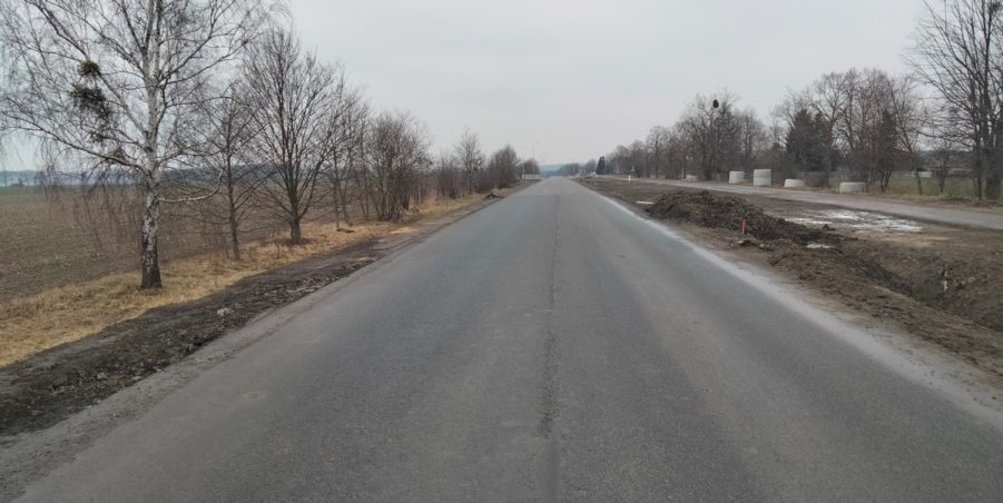 2025 02 13 km 251+200 ul. Konary przystanek