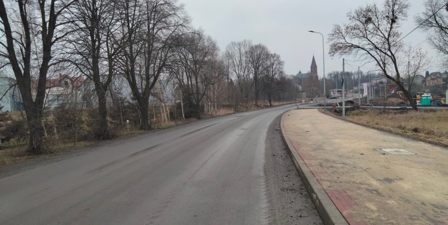 2025 02 13 km 252+950 ul. Robotnicza strona prawa