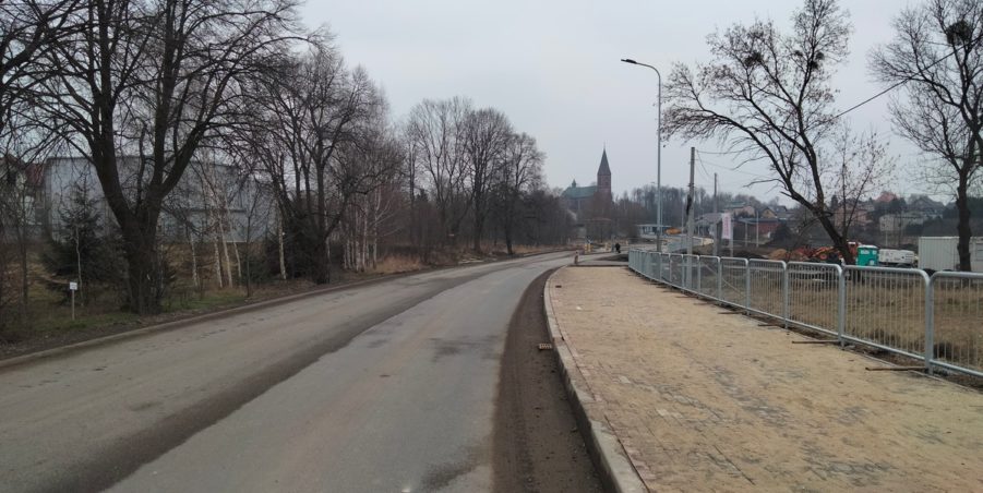 2025 02 21 km 252+950 ul. Robotnicza strona prawa