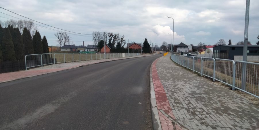 2025 02 28 km 246+400 ul. Wiejska strona prawa