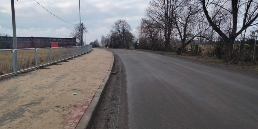 2025 02 28 km 252+950 ul. Robotnicza strona lewa