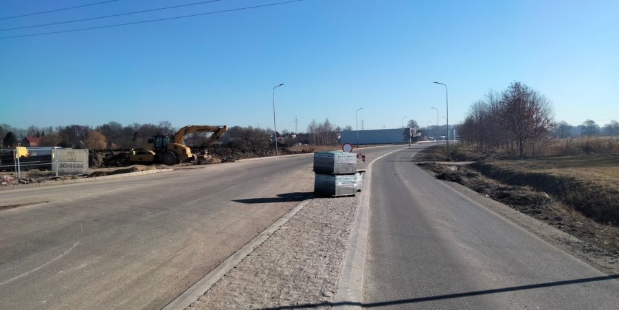 2025 03 06 km 244+600 skrzyżowanie z ul. Gliwicką strona prawa