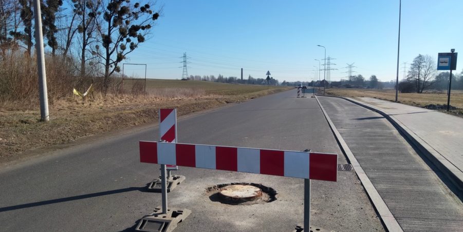 2025 03 06 km 246+550 ul. Wiejska strona prawa