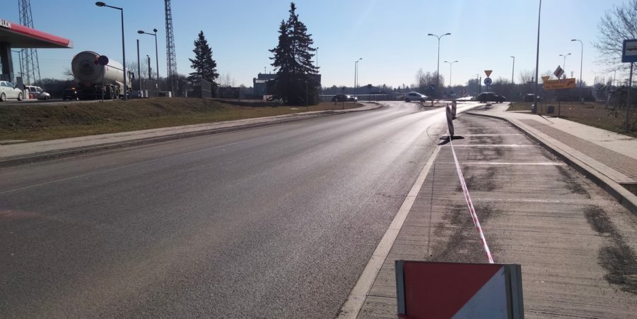 2025 03 06 km 255+900 rondo Wieszowa strona prawa