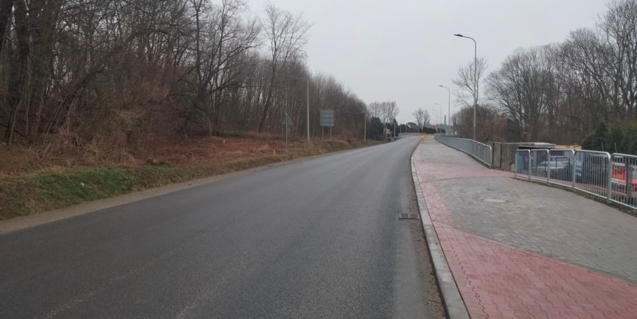 2025 03 14 km 246+000 ul. Bytomska strona prawa