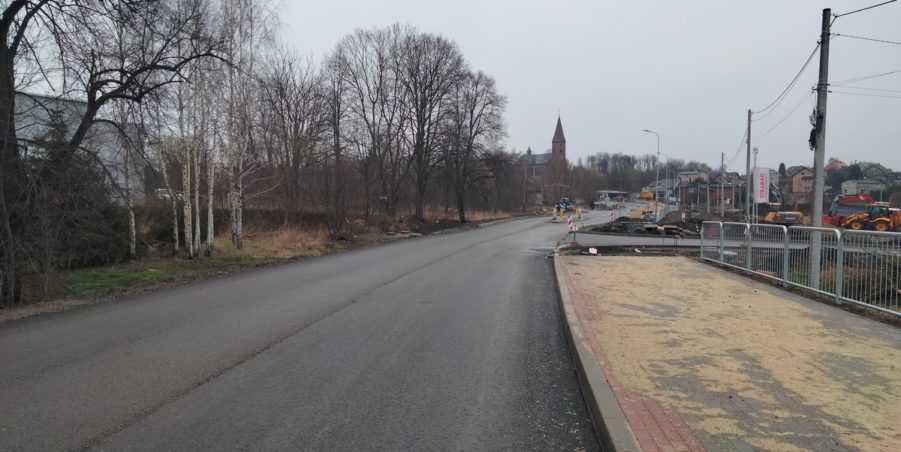 2025 03 14 km 252+950 ul. Robotnicza strona prawa