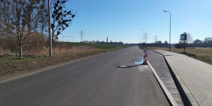 2025 03 20 km 246+550 ul. Wiejska strona prawa