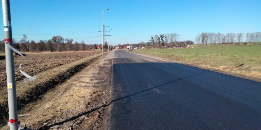 2025 03 20 km 247+200 pola strona lewa