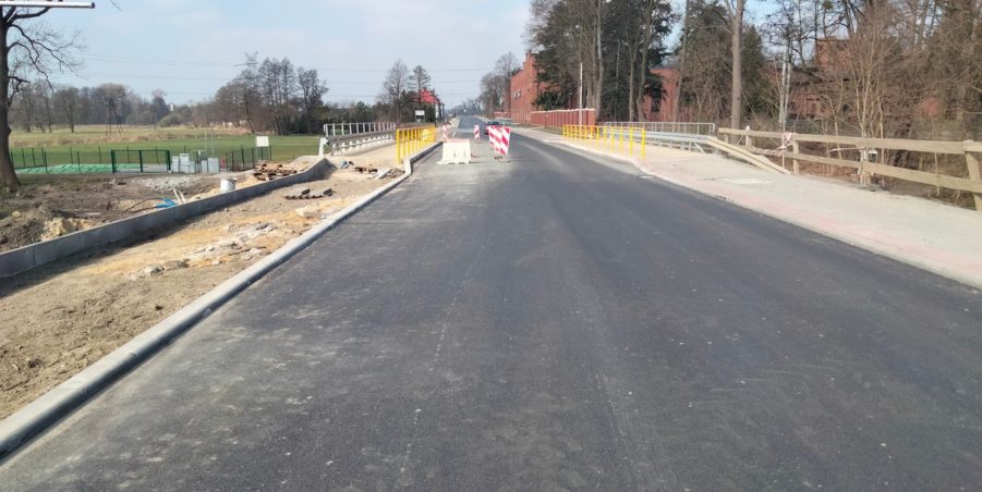 2025 03 28 km 247+700 most MD 01 nad ciekiem z Łubia