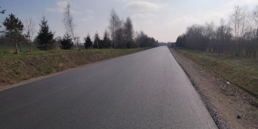 2025 03 28 km 252+500 pola strona prawa