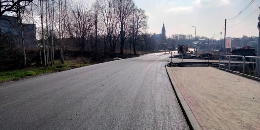 2025 03 28 km 252+950 ul. Robotnicza strona prawa