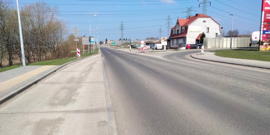 2025 03 28 km 255+900 rondo Wieszowa strona lewa