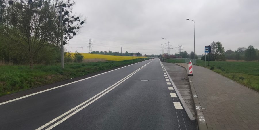 2025 04 25 km 246+550 ul. Wiejska strona prawa