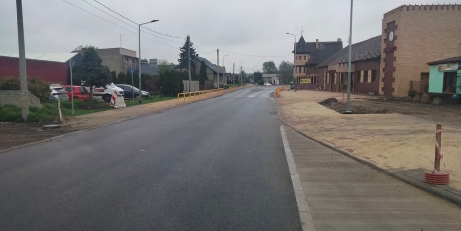 2025 04 25 km 247+700 Karchowice ulica Polna