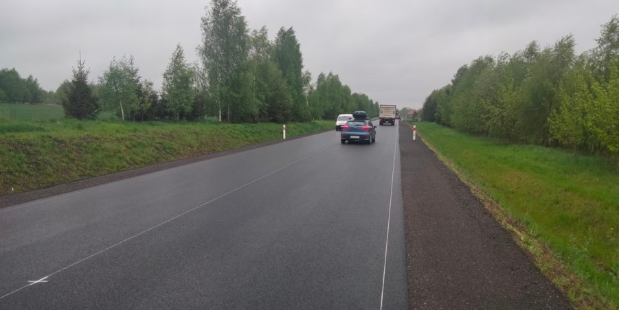 2025 04 25 km 252+500 pola strona prawa