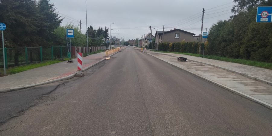 2025 04 25 km 255+100 przy A1 strona lewa