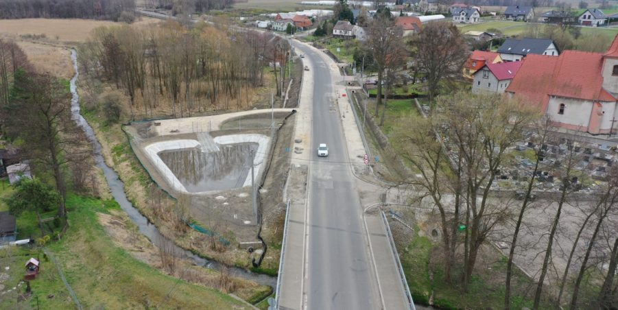 19. 248+050 Karchowice most nad rzeką Drama, zbiornik ZR 03