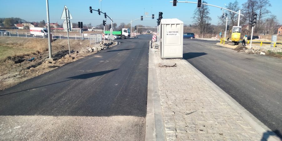 2025 04 04 km 244+600 skrzyżowanie z ul. Gliwicką strona lewa