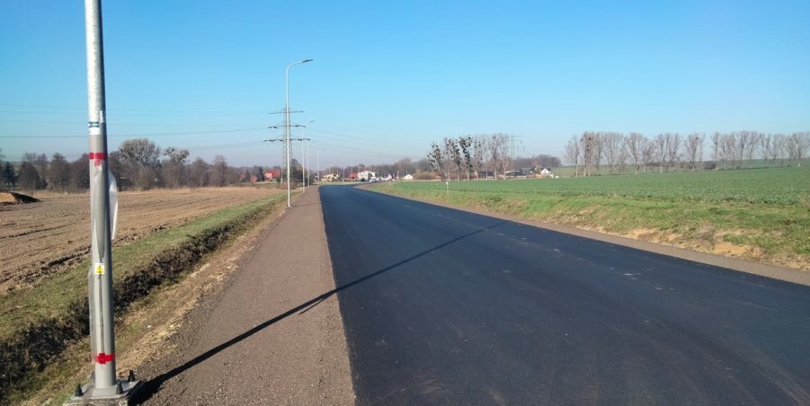 2025 04 04 km 247+200 pola strona lewa
