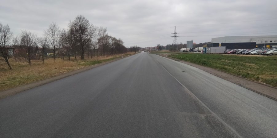 2025 04 11 km 245+300 zjazd do Polmarkus