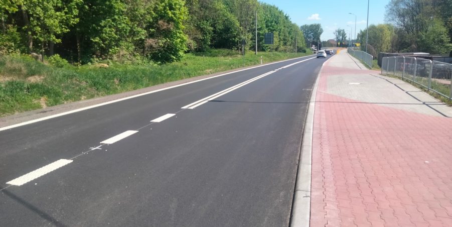 2025 04 30 km 246+000 ul. Bytomska strona prawa