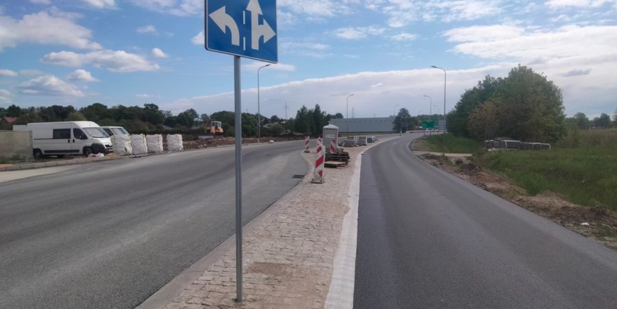2025 05 09 km 244+600 skrzyżowanie z ul. Gliwicką strona prawa