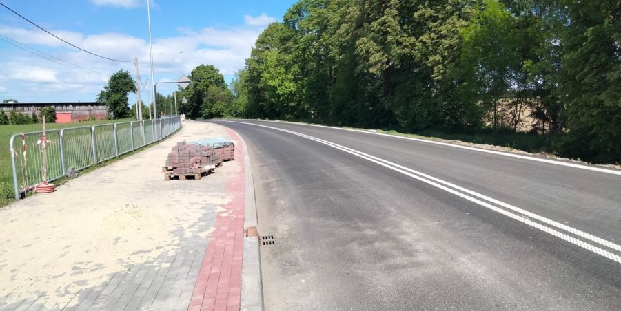 2025 05 09 km 252+950 ul. Robotnicza strona lewa