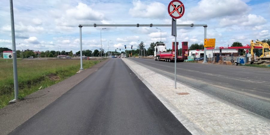 2025 05 23 km 244+600 skrzyżowanie z ul. Gliwicką strona lewa