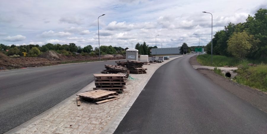 2025 05 23 km 244+600 skrzyżowanie z ul. Gliwicką strona prawa