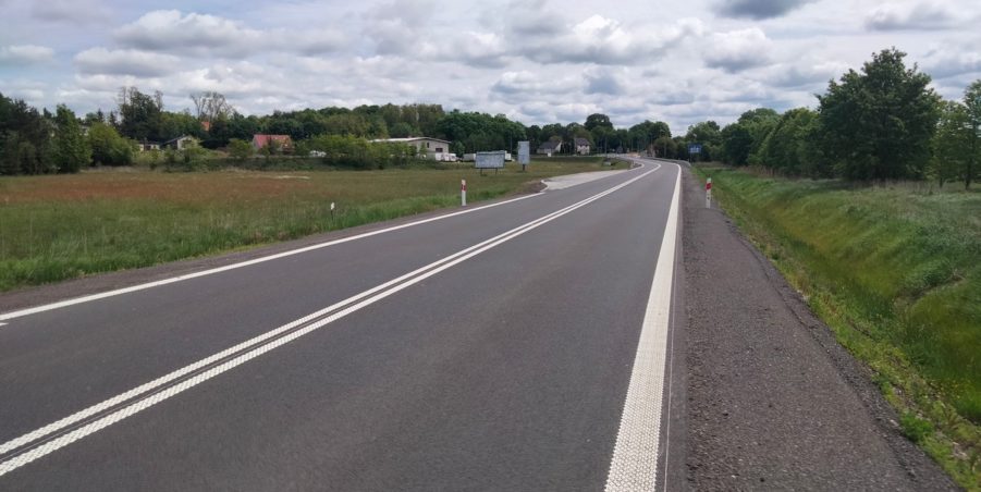 2025 05 23 km 245+300 droga wzdłuż rzeki Drama