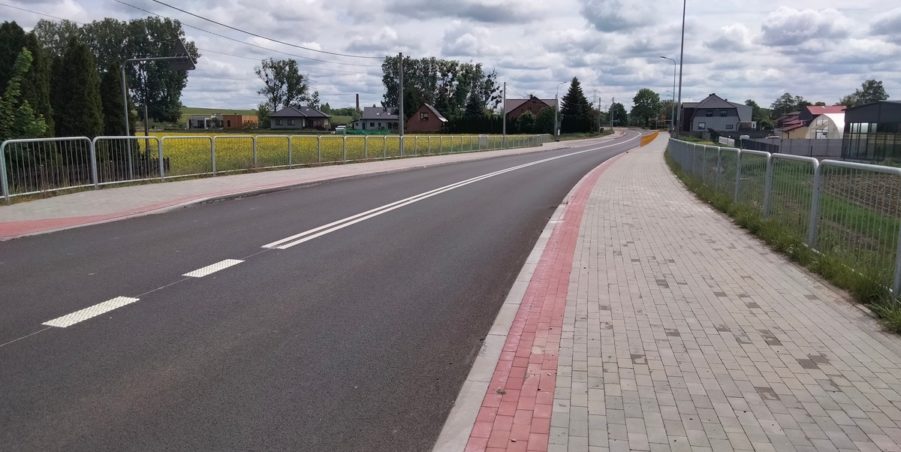 2025 05 23 km 246+400 ul. Wiejska strona prawa
