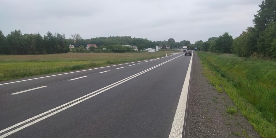 2025 05 30 km 245+300 droga wzdłuż rzeki Drama