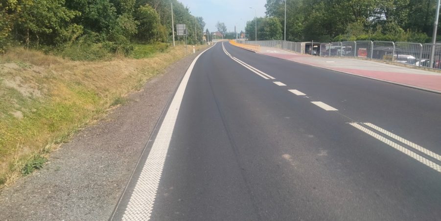 2025 08 29 km 246+000 ul. Bytomska strona prawa