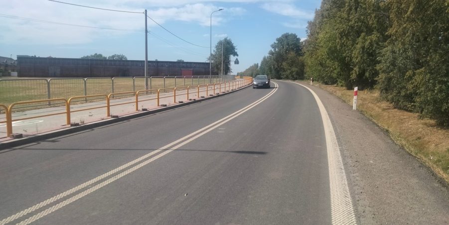 2025 08 29 km 252+950 ul. Robotnicza strona lewa