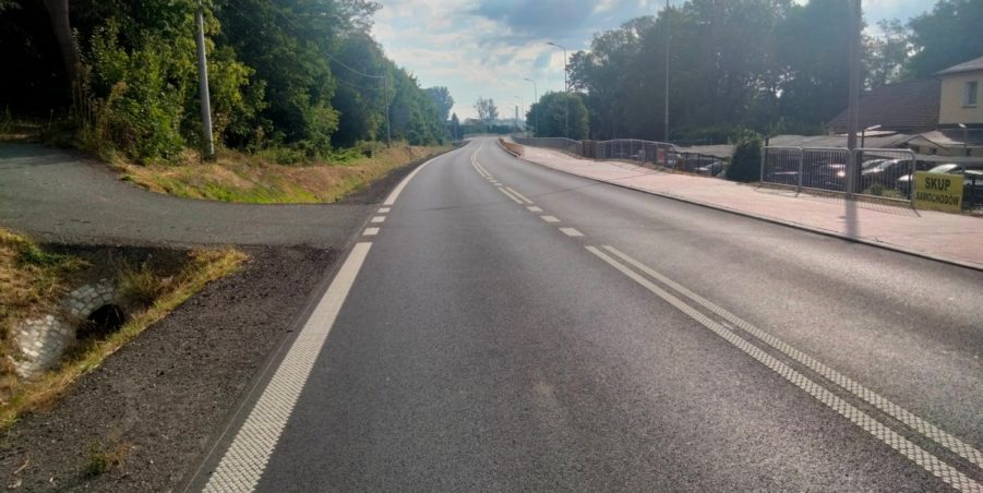 2025 09 02 km 246+000 ul. Bytomska strona prawa
