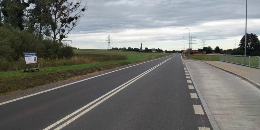 2025 09 12 km 246+550 ul. Wiejska strona prawa
