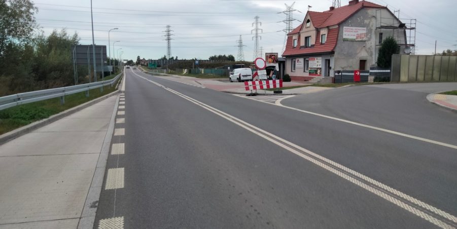 2025 09 12 km 255+900 rondo Wieszowa strona lewa