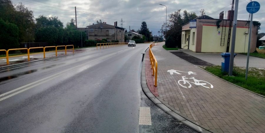 2025 09 17 km 255+100 przy A1 strona prawa