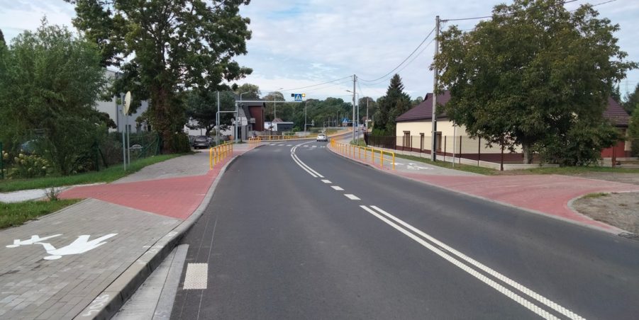 2025 09 26 km 246+550 ul. Wiejska strona lewa