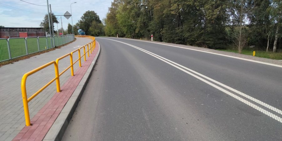2025 09 26 km 252+950 ul. Robotnicza strona lewa