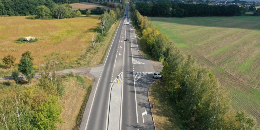 33. 251+750 Wieszowa zjazd w pola
