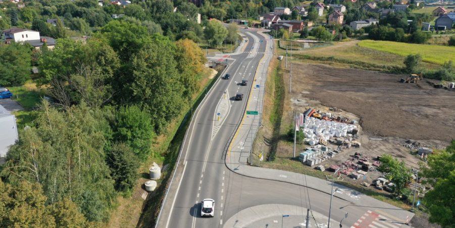 38. 253+100 Wieszowa ul Robotnicza zaplecze budowy