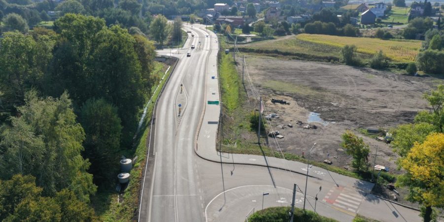 38. 253+100 Wieszowa ul Robotnicza zaplecze budowy