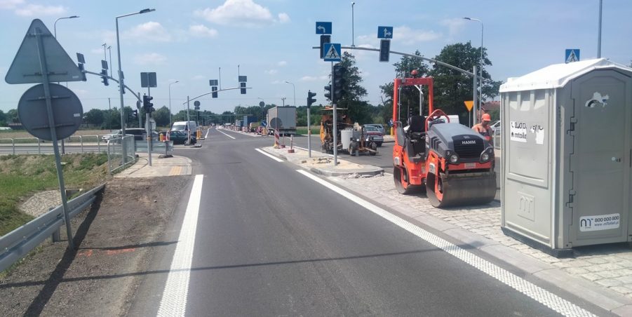 2025 06 18 km 244+600 skrzyżowanie z ul. Gliwicką strona lewa