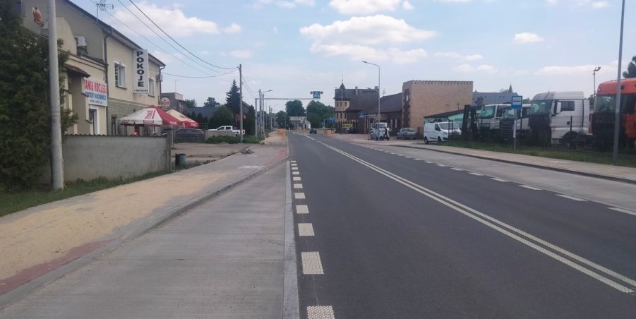 2025 06 18 km 247+700 Karchowice ulica Polna
