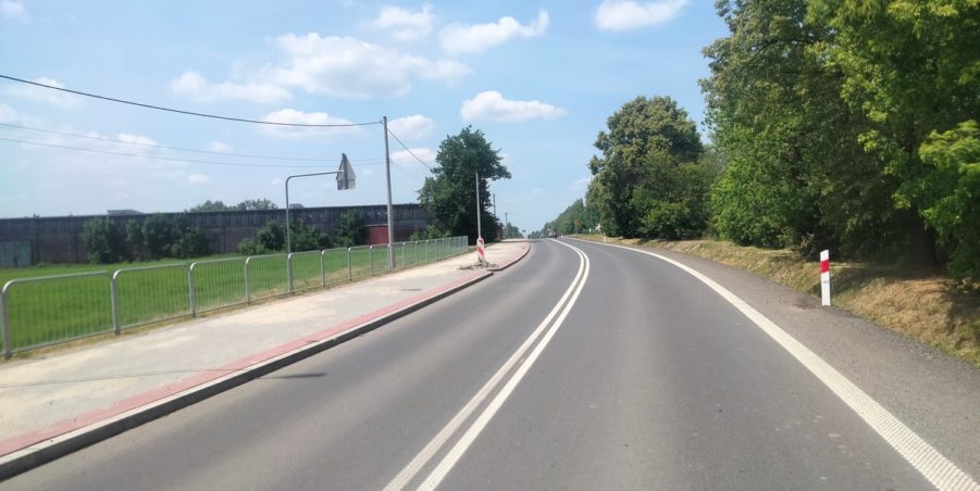 2025 06 18 km 252+950 ul. Robotnicza strona lewa